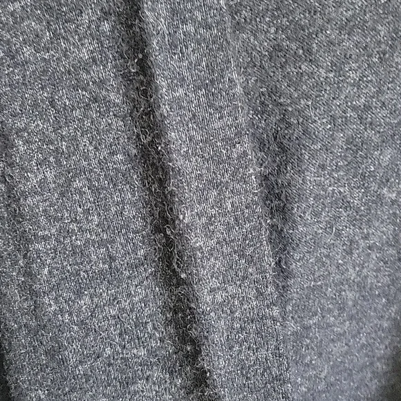 Abercrombie & Fitch Chenille Embroidered Moose Emblem Cardigan - Picture 8 of 9